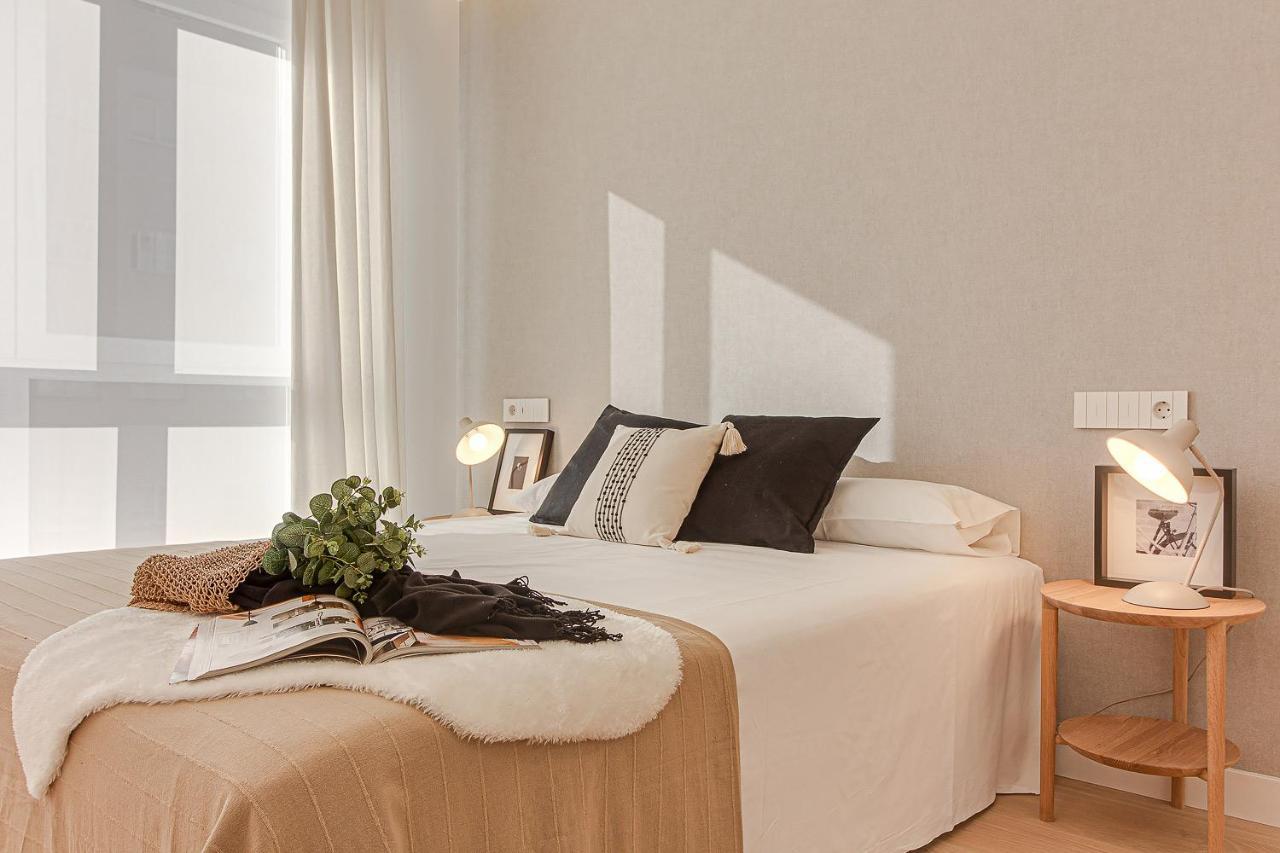 Ferienwohnung Riazor Deluxe Penthouse A Coruña Exterior foto